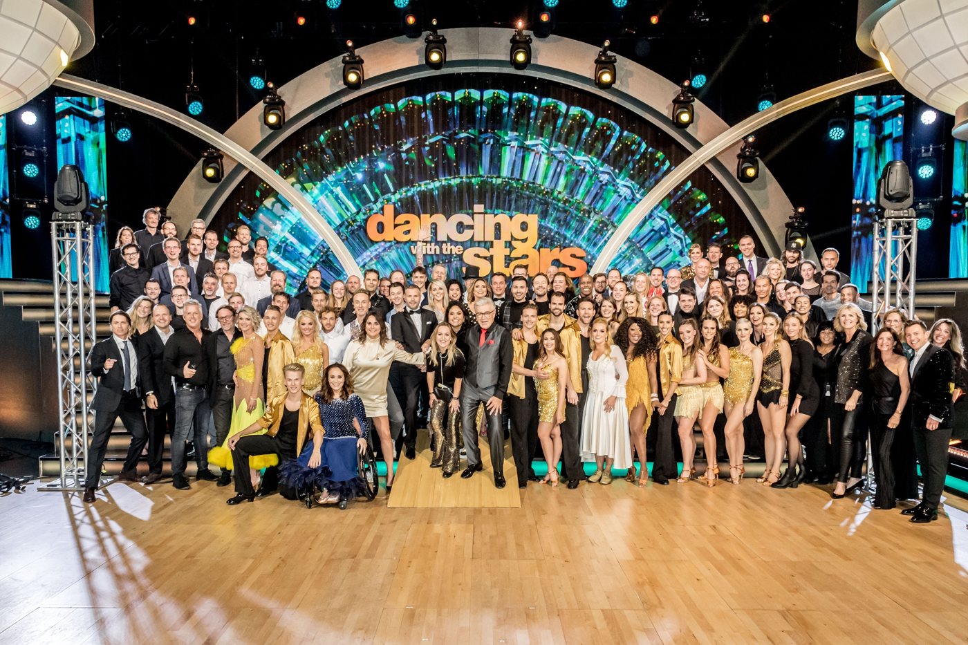 Cast en crew van Dancing With The Stars op het podium